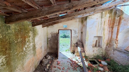 Corpo Di Trulli Con Fabbricati